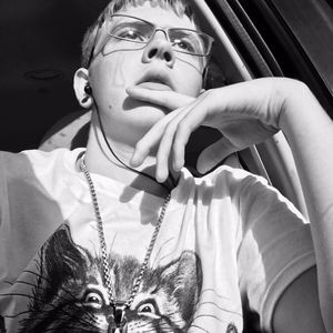 Meet your Posher, Dylan