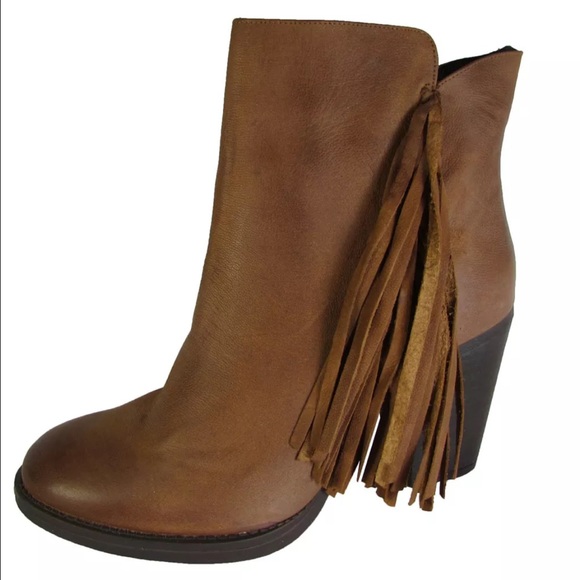 Steve Madden Woodstck Fringed Heeled Ankle Boot