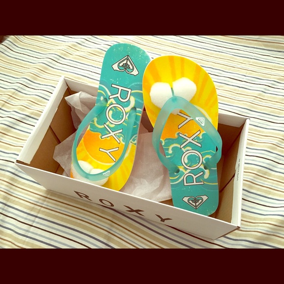 Roxy Tahiti V Aqua/Orange Sandals Size 3 - New
