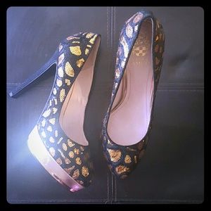 PRICE DROP!!! Vince Camuto pumps