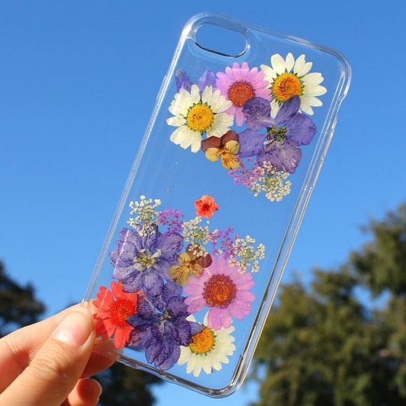 Pressed dried flowers silicone bumper phone case
