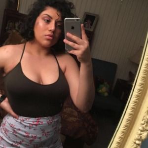 Meet your Posher, Roxy