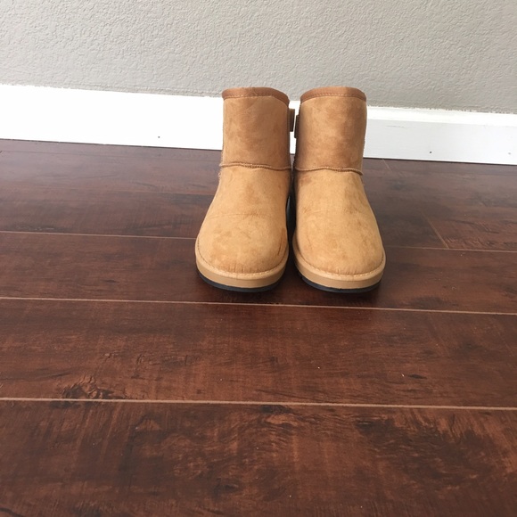 UGG Shoes - UGG ankle boots
