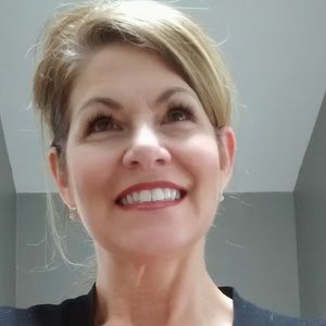 Meet your Posher, Kay