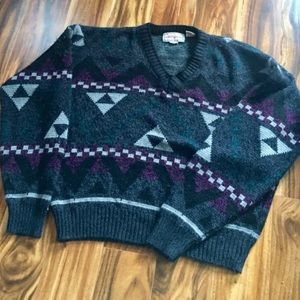 Last chance| Oversized tribal sweater