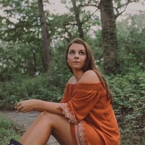 Meet your Posher, Alina