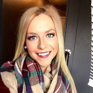 Meet your Posher, Mallory