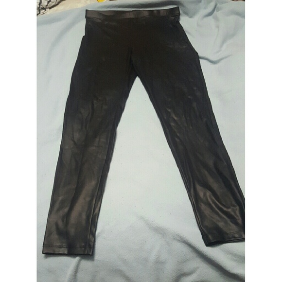 M/L Leather Leggings