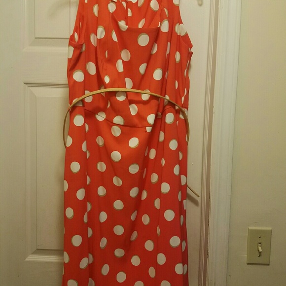 Dress barn