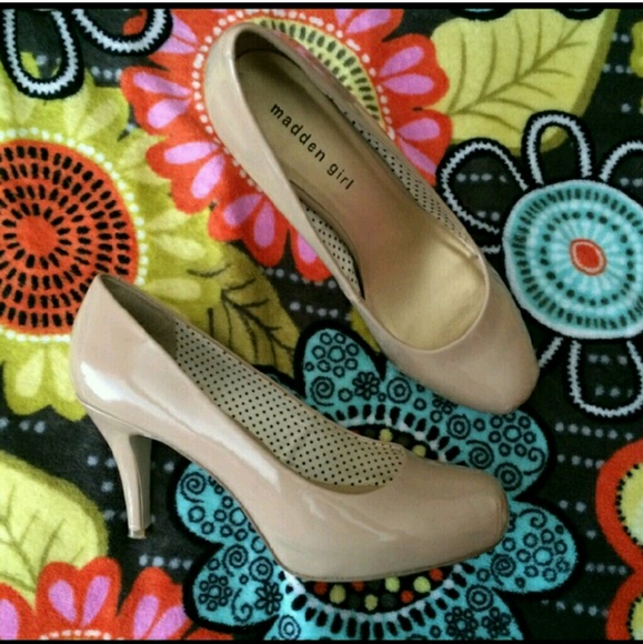 Madden Girl Nude Heels PRICE FIRM ! 😊