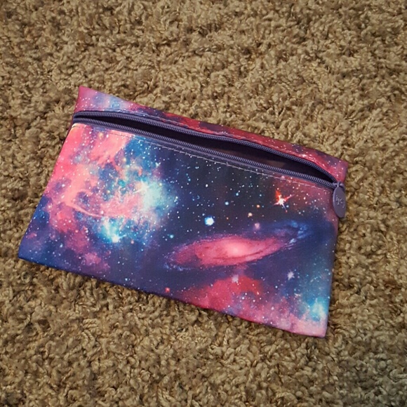 Galaxy ipsy bag