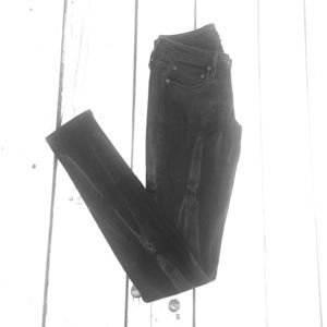 Thvm Women's Black 'thorn' Wash Jeans