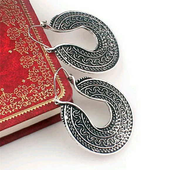 🆕Fillagree Gypsy Hoops - Picture 2 of 3