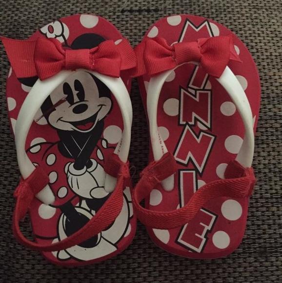 🎉🎉REDUCED!!  Toddler 5/6 Minne flip flops