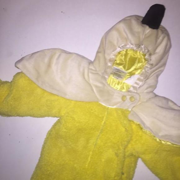 0/6 mos banana costume
