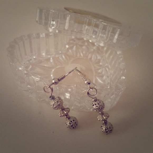 Handmade silver beaded earrings