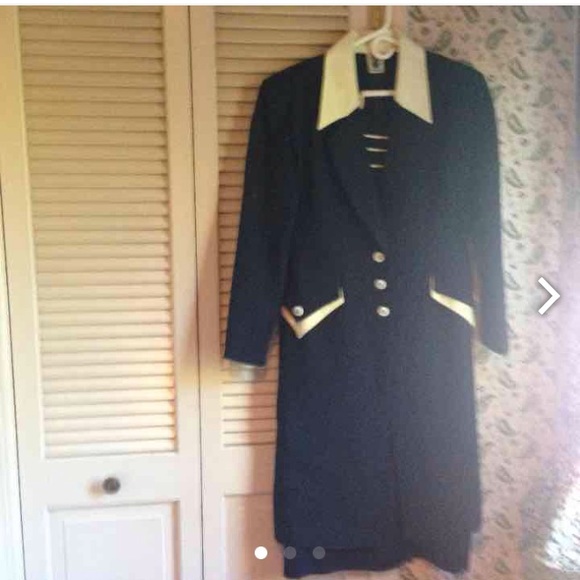 Dress suit