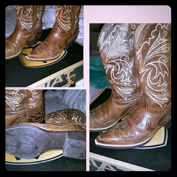 Womans Sze 11 new Ariat boots
