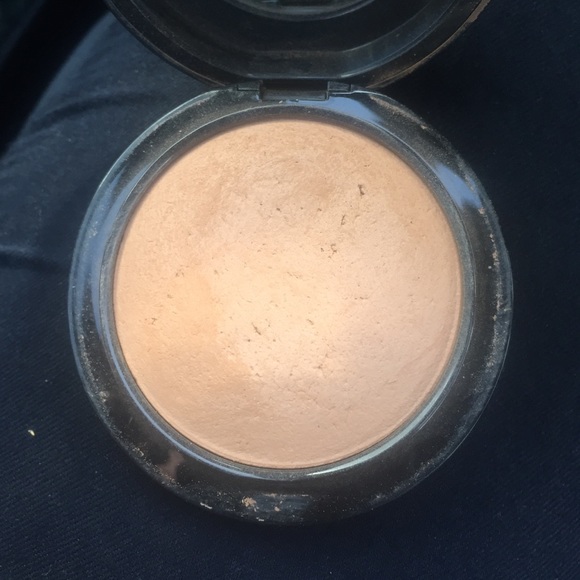 Mac mineralized skinfinish powder - Picture 3 of 3