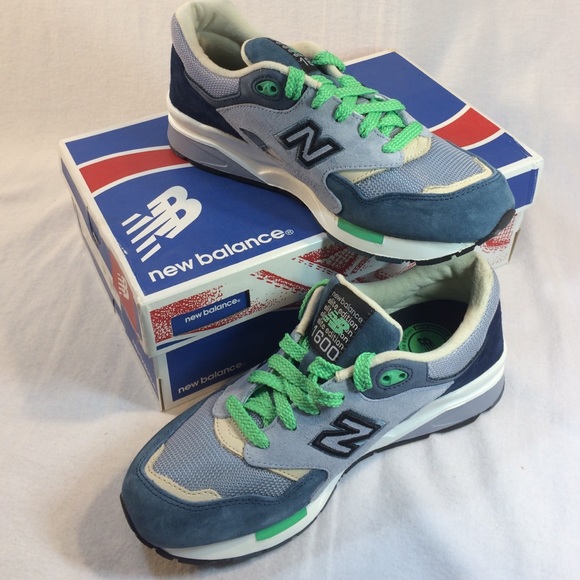 NIB New Balance Elite Edition 1600 Running shoes
