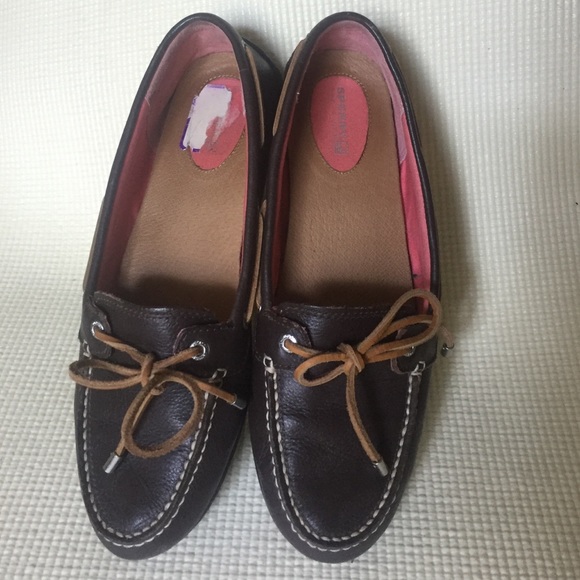 ✨Sale✨Sperry flats / slippers / moccasins