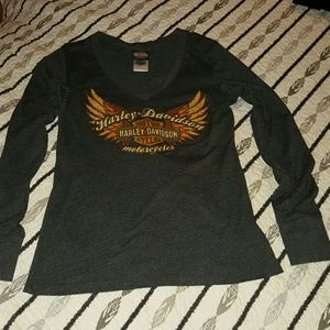 Ladies Harley Davidson shirt