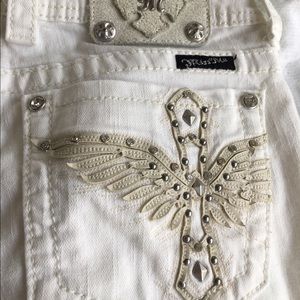 Miss Me White Jeans 28
