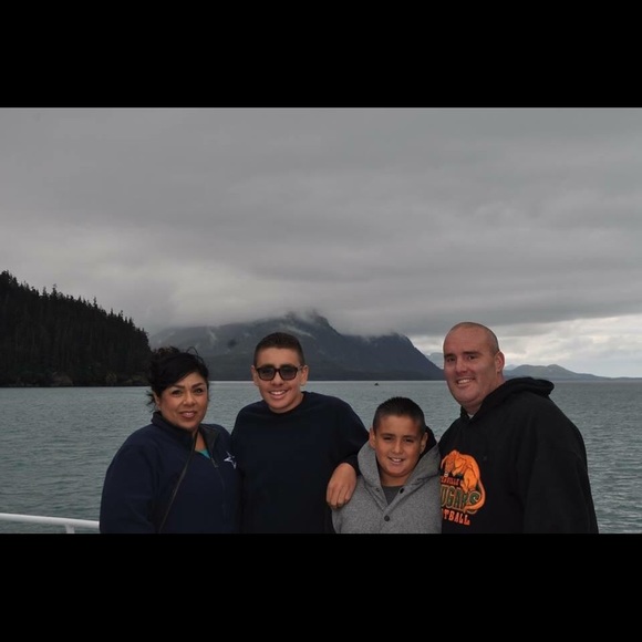 Meet your Posher, Geneva - Picture 3 of 4