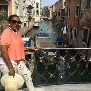 Meet your Posher, Maria