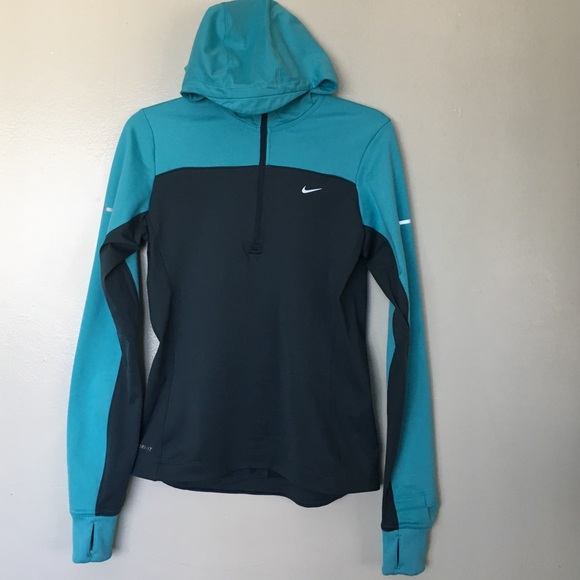 Nike Sweaters - 2️⃣Nike Running Hoodie Size Small