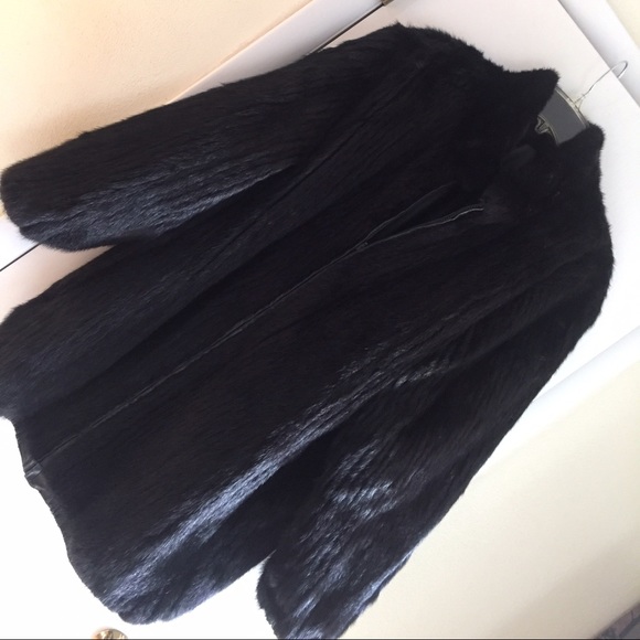 Jackets & Blazers - Beautiful real fur/leather reversible coat size 2X