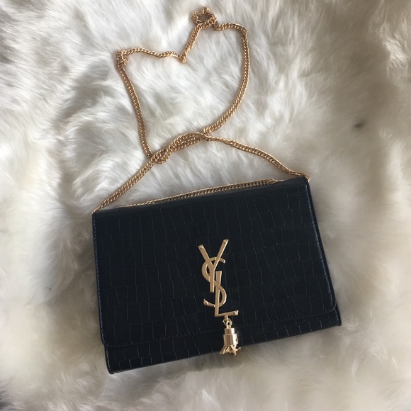 Black cross body on chain