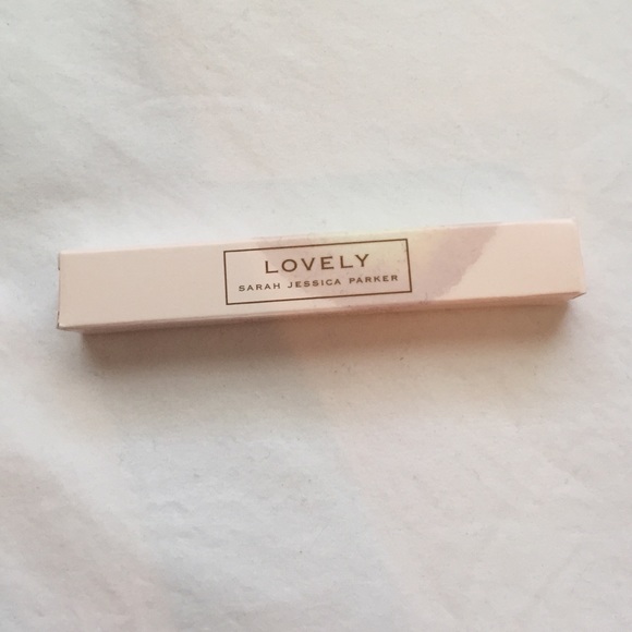 Sarah Jessica Parker Lovely Roller Ball Perfume