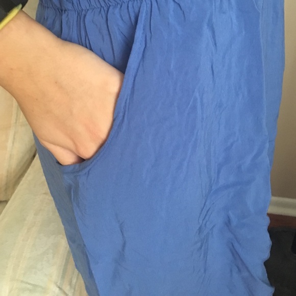 Blue pocket dress - Picture 3 of 3