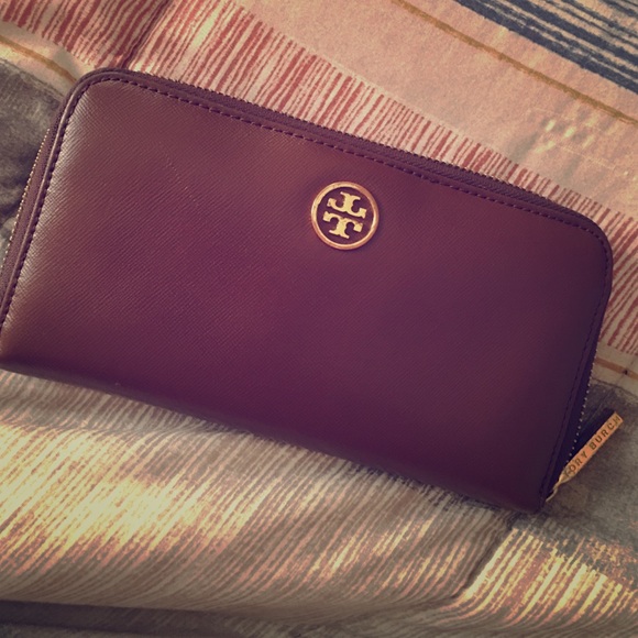 Tory Burch Wallet