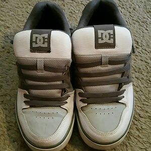 Dc shoes