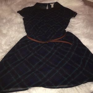 Forever 21 Plaid Dress w/ Peter Pan Collar
