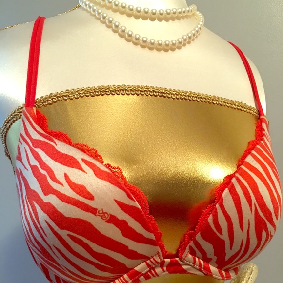 Victoria Secret Bra size 32 C - Picture 1 of 1