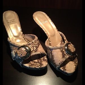 Stuart Weitzman Snake print shoes