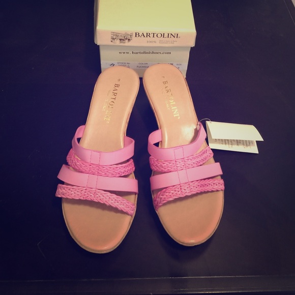 Bartolini wedges Size 9