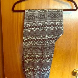 Torrid Skull Print Leggings