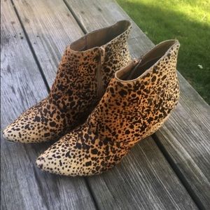 Matisse nugent calf hair ankle boot in natural