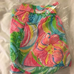 Lilly Pulitzer Run Around Shorts