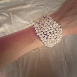 Pearl cluster cuff