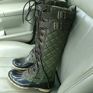 Sperry Lace Up Knee High Boots!