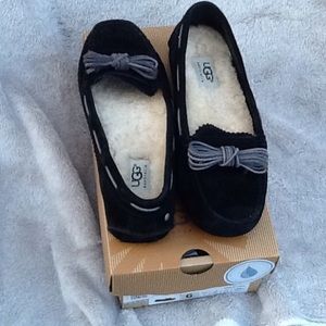 Ugg W Meena moccasin slippers.