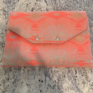 Stella & Dot City Slim Clutch