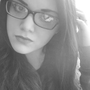 Meet your Posher, Brittney