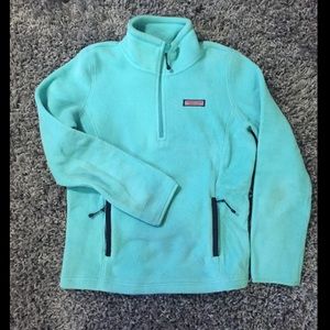 Vineyard Vines fleece pullover