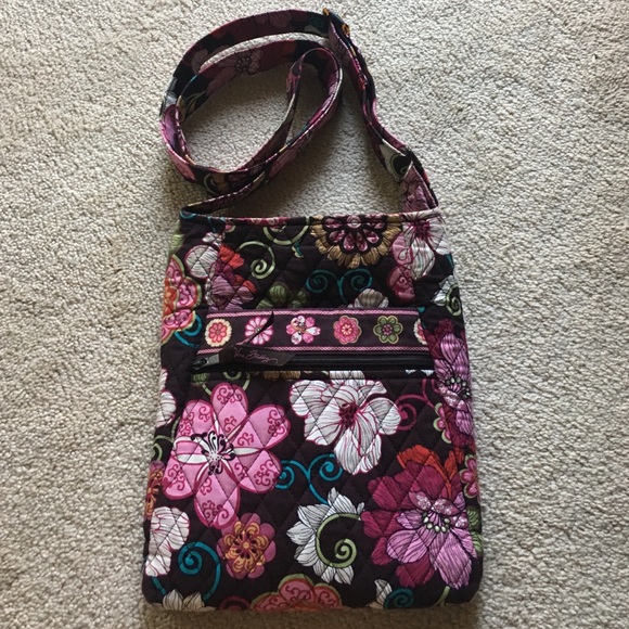 VERA BRADLEY Satchel